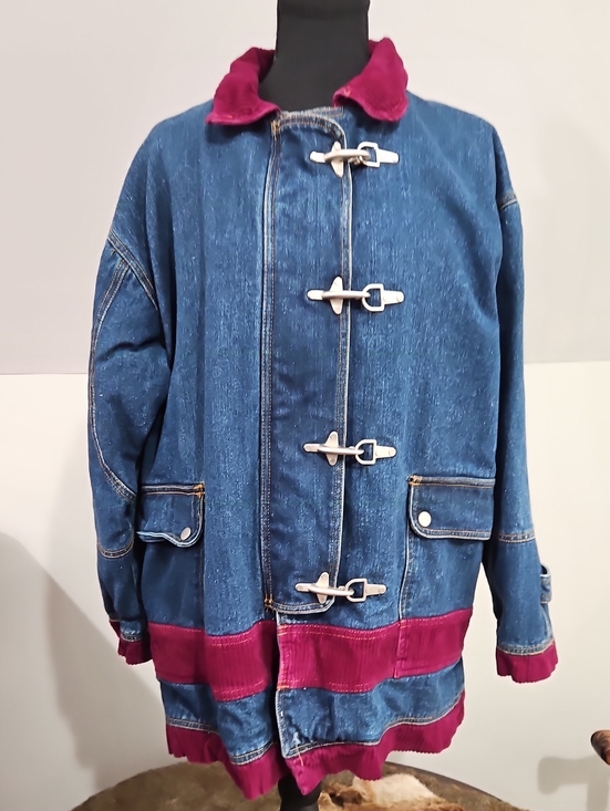 Michaels Jackets & Blazers - Julia Michaels Vtg. Women's Jean Jacket  Missing One Button On Hem. Size M